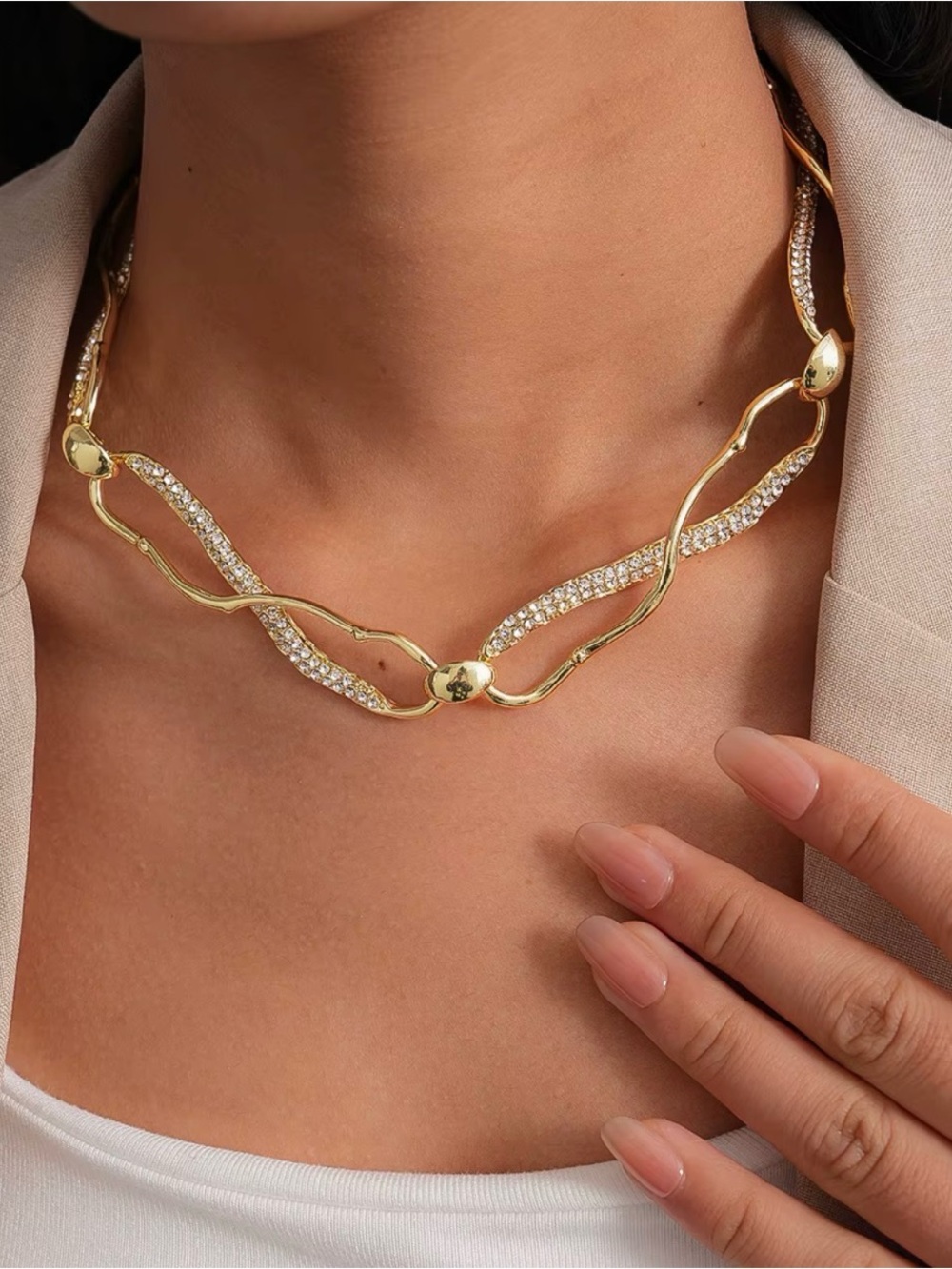 NEW Infinity Link Collar Chain Necklace Molten Metal Gold Clear C Z AU21